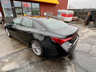2019 Toyota Avalon Hybrid Limited - miniatura 3