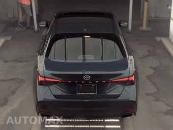 2019 Toyota Avalon Limited - miniatura 5