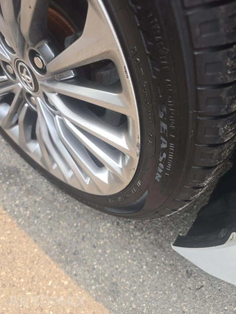2019 Toyota Avalon Limited – miniatura 21