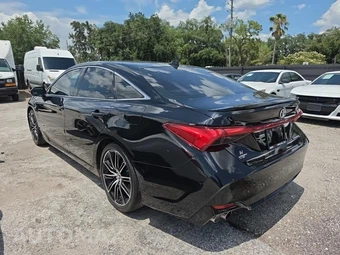 2019 Toyota Avalon Touring – miniatura 6