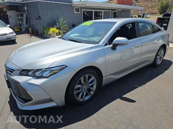 2019 Toyota Avalon XLE