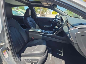 2019 Toyota Avalon XLE – miniatura 18