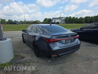 2019 Toyota Avalon XSE – miniatura 2
