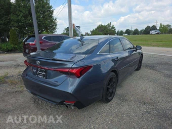 2019 Toyota Avalon XSE – miniatura 3