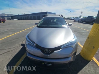 2019 Toyota C-HR LE – miniatura 2