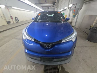 2019 Toyota C-HR LE – miniatura 2