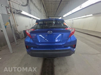 2019 Toyota C-HR LE – miniatura 5