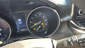 2019 Toyota C-HR LE – miniatura 27