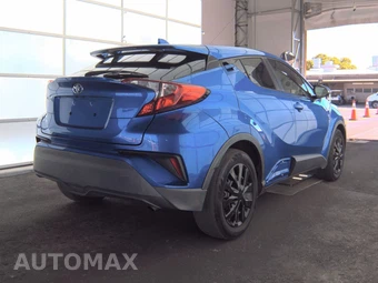 2019 Toyota C-HR LE – miniatura 4