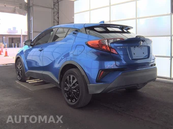 2019 Toyota C-HR LE – miniatura 6