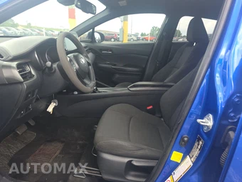 2019 Toyota C-HR LE – miniatura 7