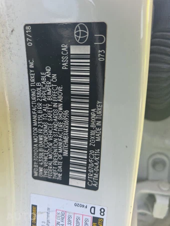 2019 Toyota C-HR LE – miniatura 14