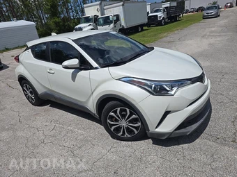 2019 Toyota C-HR LE – miniatura 3