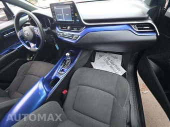 2019 Toyota C-HR LE – miniatura 19