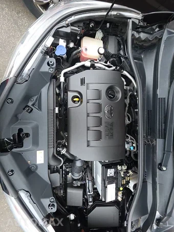 2019 Toyota C-HR LE – miniatura 23