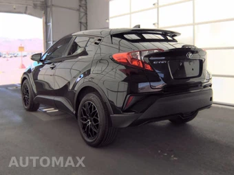 2019 Toyota C-HR LE – miniatura 6