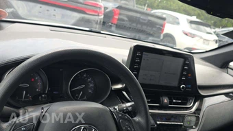 2019 Toyota C-HR LE – miniatura 18