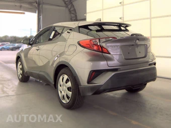2019 Toyota C-HR LE – miniatura 6