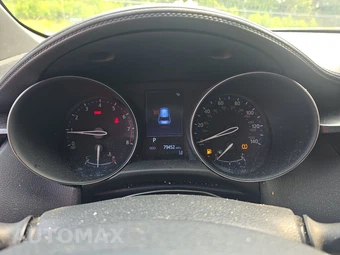 2019 Toyota C-HR LE - miniatura 12