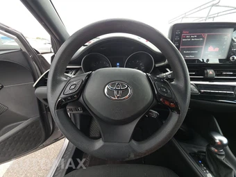2019 Toyota C-HR LE - miniatura 16