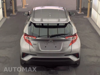 2019 Toyota C-HR LE - miniatura 6