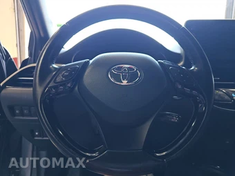 2019 Toyota C-HR Limited - miniatura 10