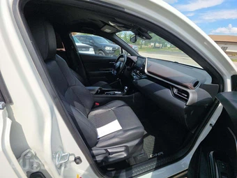 2019 Toyota C-HR Limited - miniatura 15