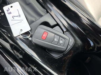 2019 Toyota C-HR Limited - miniatura 5