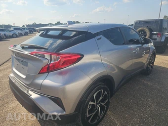2019 Toyota C-HR XLE - miniatura 4
