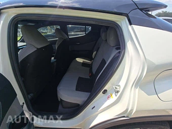 2019 Toyota C-HR XLE - miniatura 13