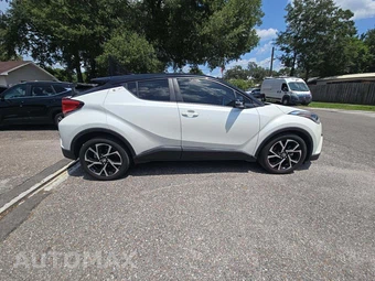 2019 Toyota C-HR XLE - miniatura 4