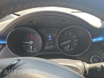 2019 Toyota C-HR XLE - miniatura 9
