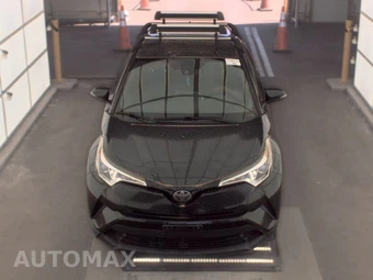 2019 Toyota C-HR XLE – miniatura 2
