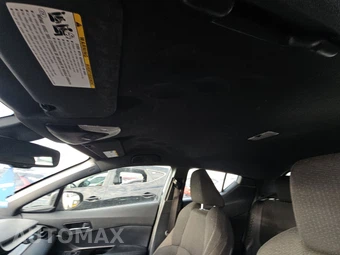 2019 Toyota C-HR XLE – miniatura 20