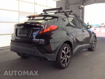 2019 Toyota C-HR XLE – miniatura 4