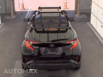 2019 Toyota C-HR XLE – miniatura 5