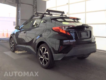 2019 Toyota C-HR XLE – miniatura 6