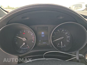2019 Toyota C-HR XLE – miniatura 12