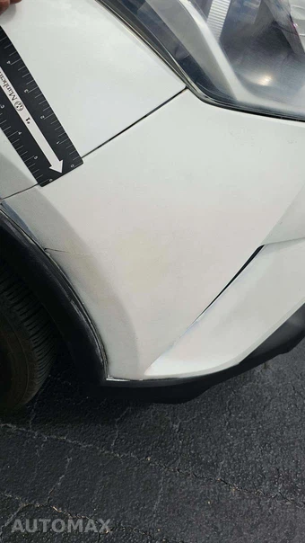 2019 Toyota C-HR XLE – miniatura 39