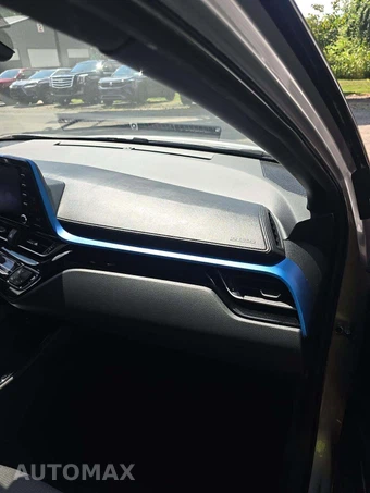 2019 Toyota C-HR XLE - miniatura 19