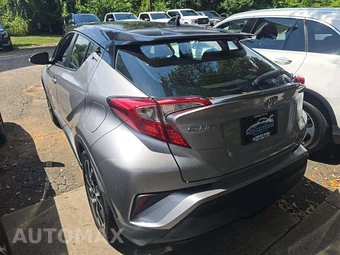 2019 Toyota C-HR XLE - miniatura 2