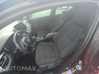 2019 Toyota C-HR XLE - miniatura 7