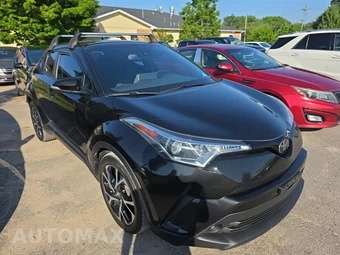 2019 Toyota C-HR XLE - miniatura 3