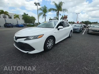 2019 Toyota Camry Hybrid LE