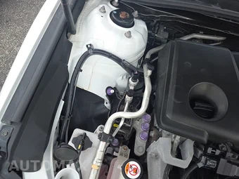 2019 Toyota Camry Hybrid LE - miniatura 22