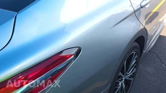 2019 Toyota Camry Hybrid SE - miniatura 20