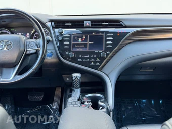 2019 Toyota Camry Hybrid XLE - miniatura 13