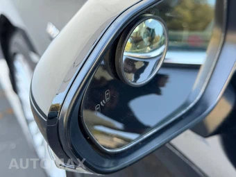 2019 Toyota Camry Hybrid XLE - miniatura 25