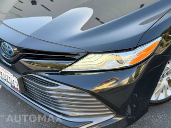2019 Toyota Camry Hybrid XLE - miniatura 4