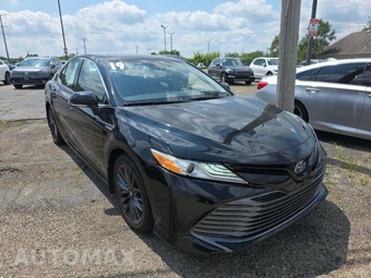 2019 Toyota Camry Hybrid XLE - miniatura 4